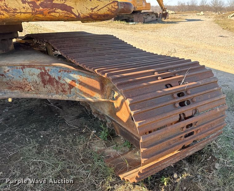 image for item DJ9768 1995 Komatsu PC200LC-6L excavator