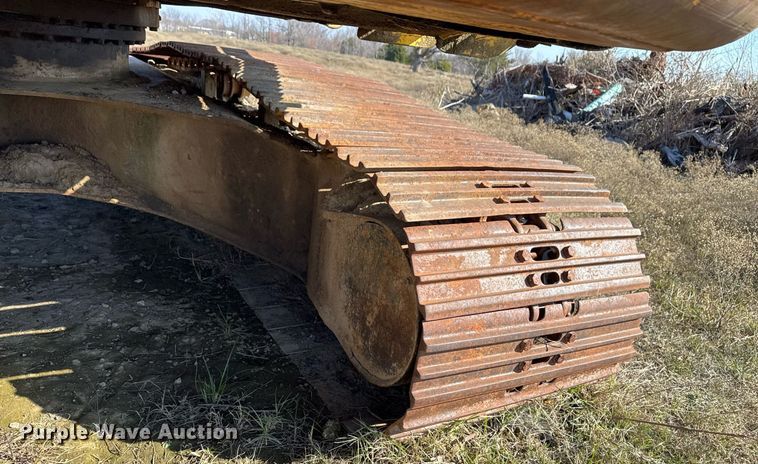 image for item DJ9768 1995 Komatsu PC200LC-6L excavator