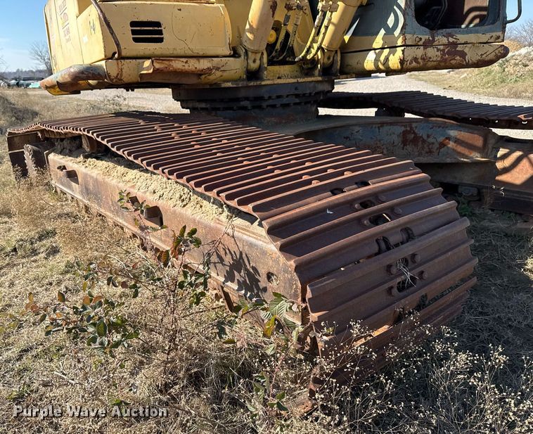 image for item DJ9768 1995 Komatsu PC200LC-6L excavator