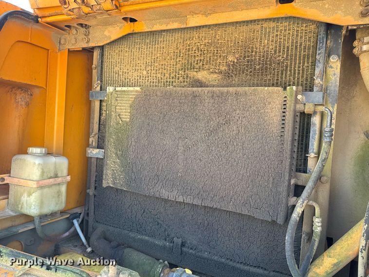 image for item DJ9769 1995 Hyundai Robex-290LC-3 excavator