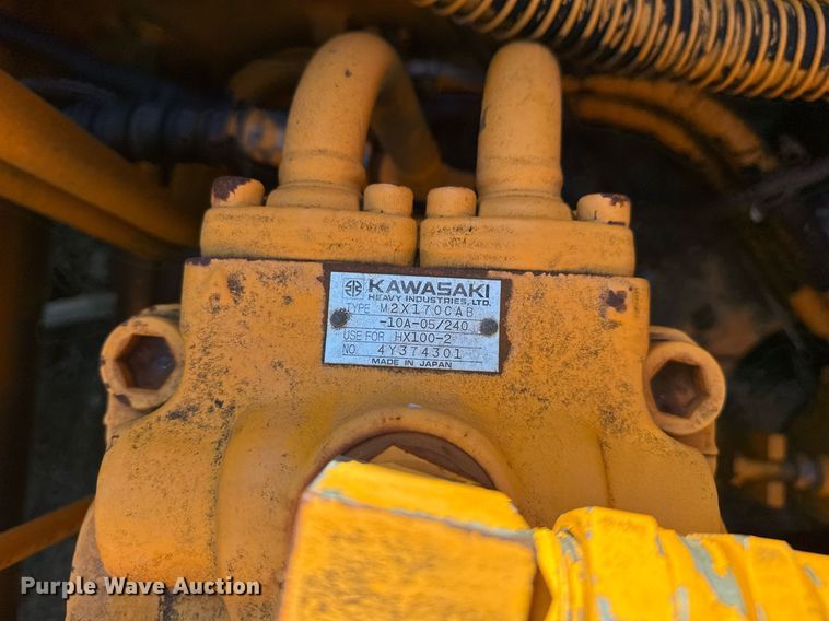 image for item DJ9769 1995 Hyundai Robex-290LC-3 excavator