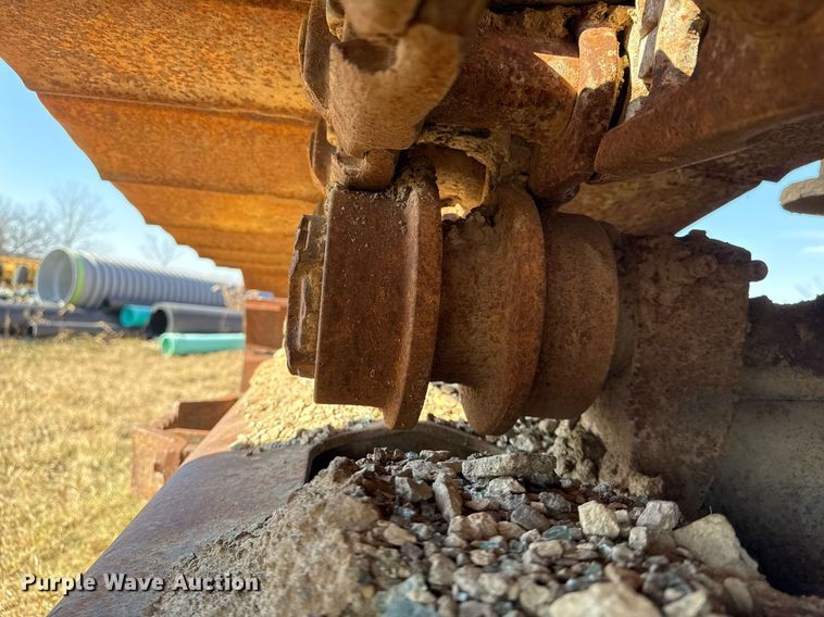 image for item DJ9769 1995 Hyundai Robex-290LC-3 excavator