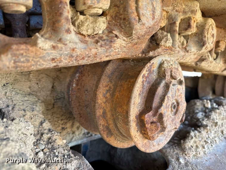 image for item DJ9769 1995 Hyundai Robex-290LC-3 excavator