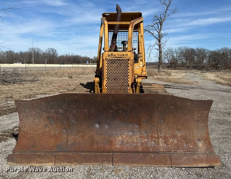 image for item DM5543 1994 Dresser TD9H dozer