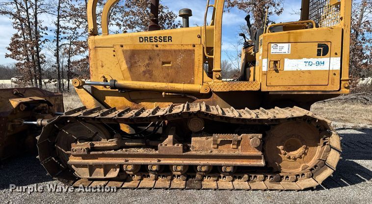 image for item DM5543 1994 Dresser TD9H dozer