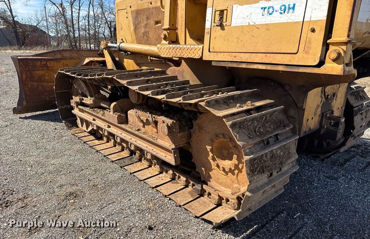 image for item DM5543 1994 Dresser TD9H dozer