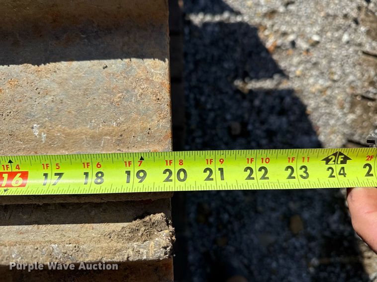 image for item DM5543 1994 Dresser TD9H dozer