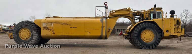 image for item DM5553 1978 Caterpillar 637D water wagon