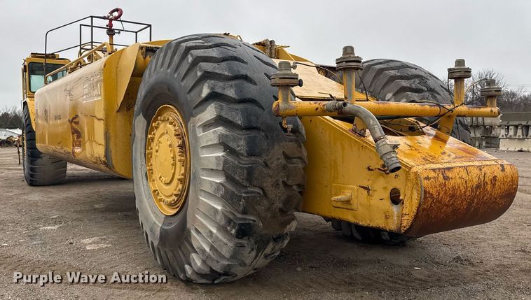 image for item DM5553 1978 Caterpillar 637D water wagon