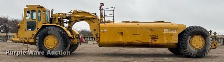 image for item DM5553 1978 Caterpillar 637D water wagon