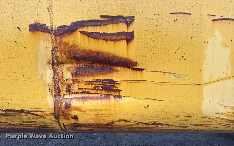 image for item DM5553 1978 Caterpillar 637D water wagon