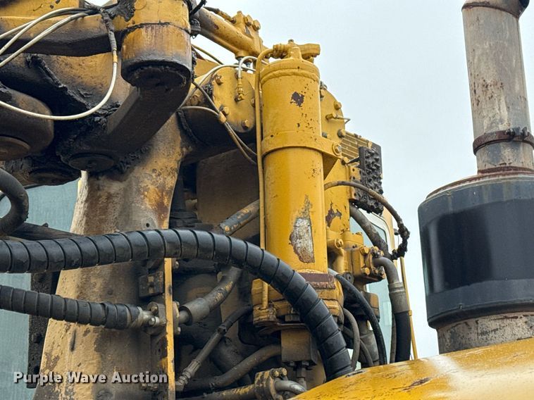 image for item DM5553 1978 Caterpillar 637D water wagon