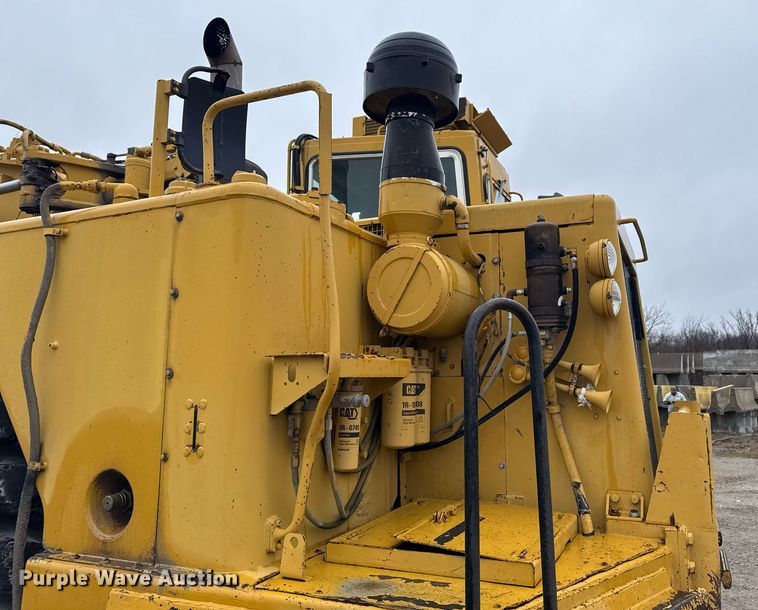 image for item DM5553 1978 Caterpillar 637D water wagon