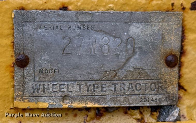 image for item DM5553 1978 Caterpillar 637D water wagon