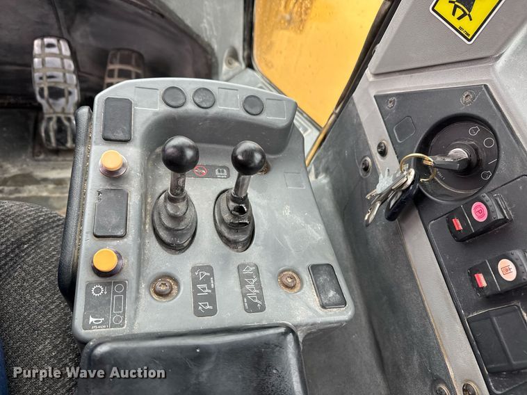 image for item DM5555 2011 Caterpillar 980K wheel loader