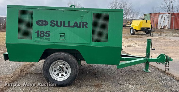 image for item DM5561 Sullair 185 air compressor