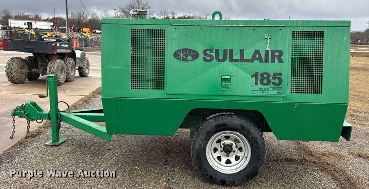image for item DM5561 Sullair 185 air compressor