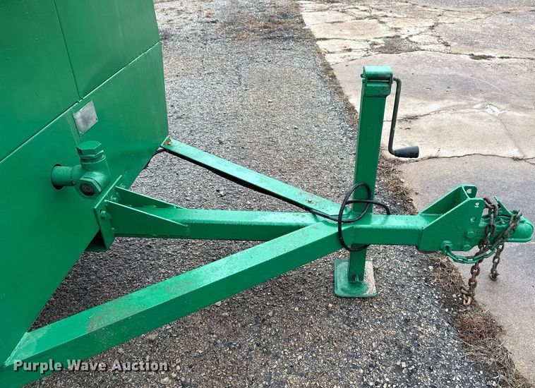 image for item DM5561 Sullair 185 air compressor