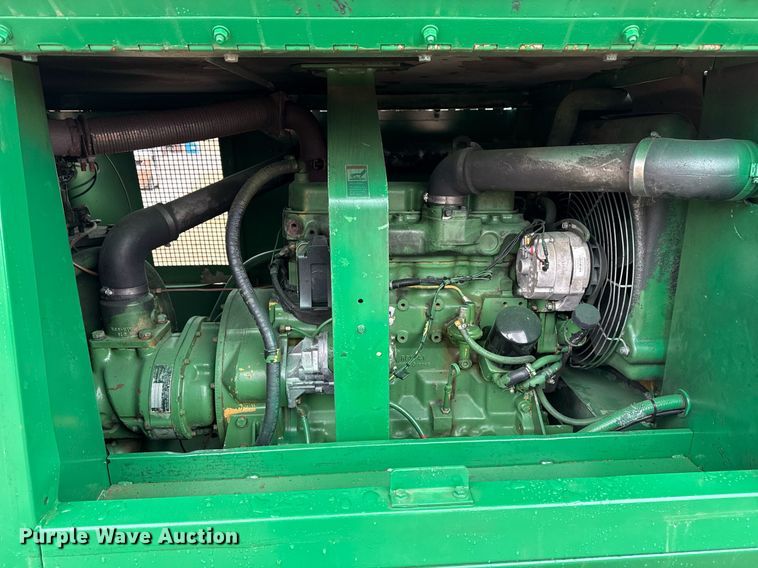 image for item DM5561 Sullair 185 air compressor