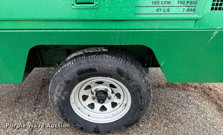 image for item DM5561 Sullair 185 air compressor