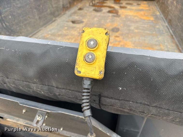 image for item DM5564 2019 Lamar dump trailer