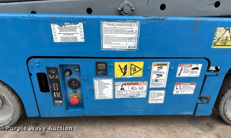 image for item DM5565 2005 Genie Lift GS-1930 scissor lift