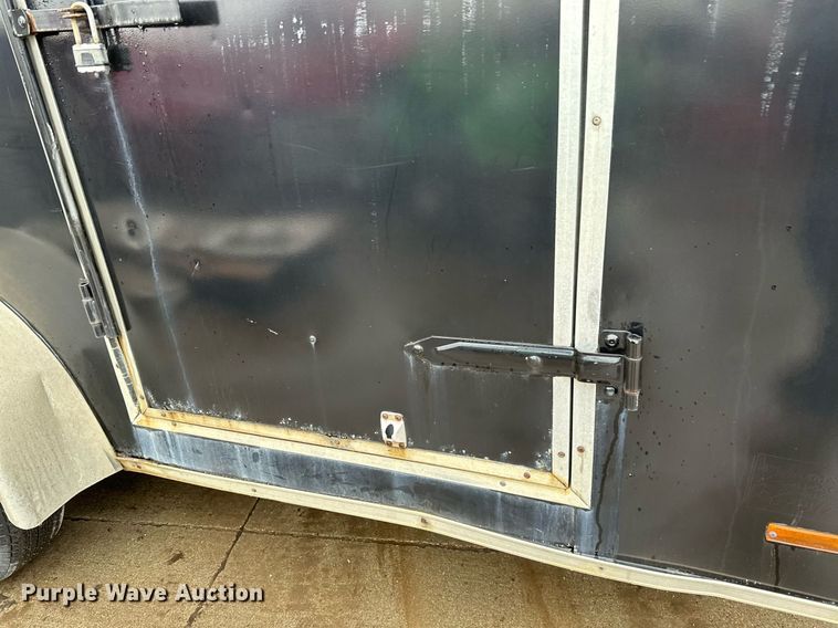 image for item DN0914 1998 Continental  enclosed cargo trailer