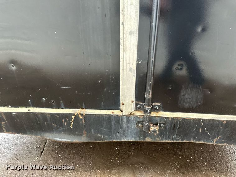 image for item DN0914 1998 Continental  enclosed cargo trailer