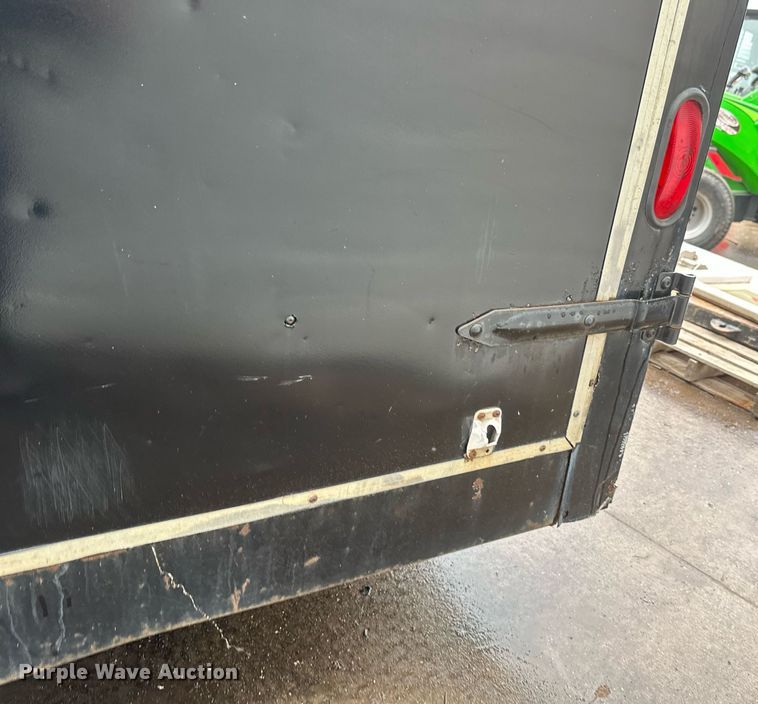 image for item DN0914 1998 Continental  enclosed cargo trailer