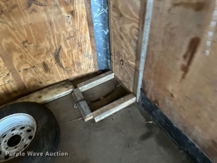 image for item DN0914 1998 Continental  enclosed cargo trailer