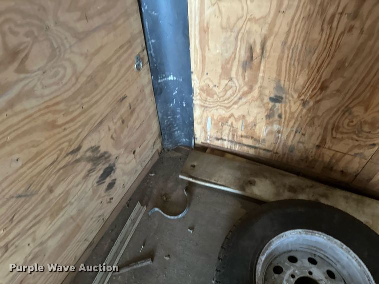 image for item DN0914 1998 Continental  enclosed cargo trailer