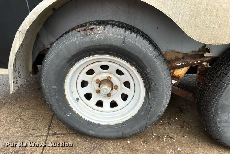 image for item DN0914 1998 Continental  enclosed cargo trailer