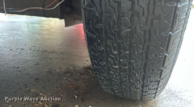 image for item DN0914 1998 Continental  enclosed cargo trailer