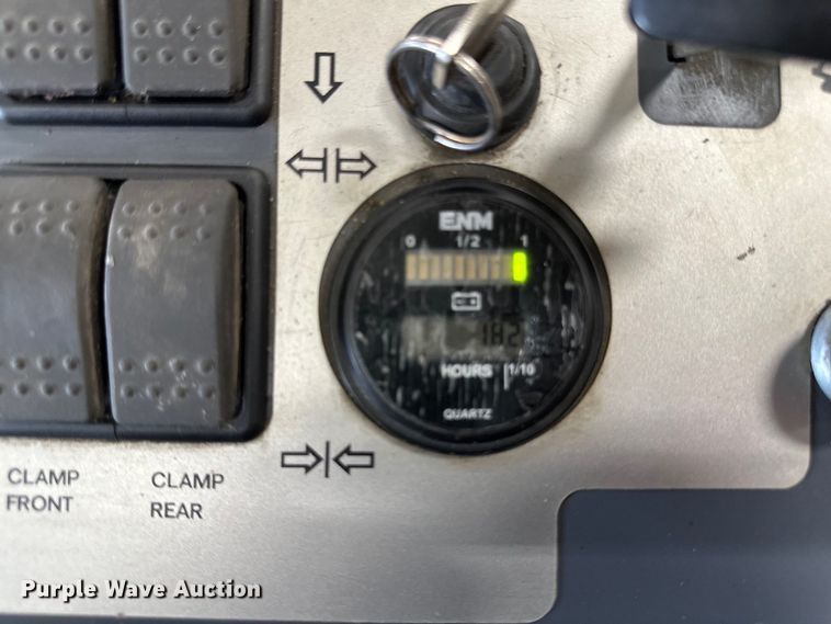 image for item DN0979 Somero HoseHog  concrete placer