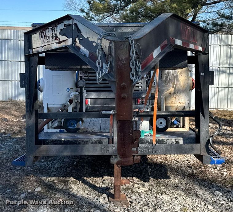 image for item DO0268 2013 Starlite equipment trailer