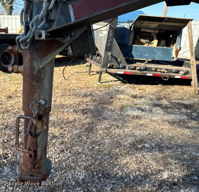 image for item DO0268 2013 Starlite equipment trailer