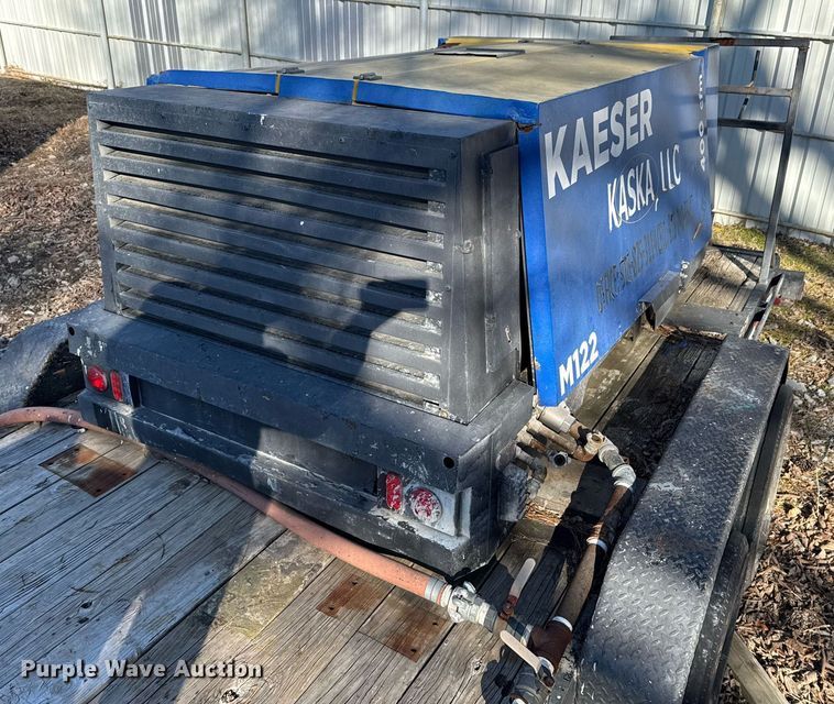 image for item DO0268 2013 Starlite equipment trailer