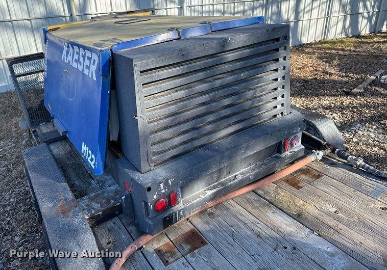 image for item DO0268 2013 Starlite equipment trailer