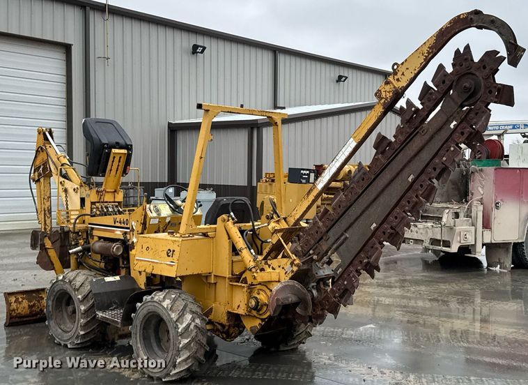 image for item DO0291 1986 Vermeer V-440 trencher