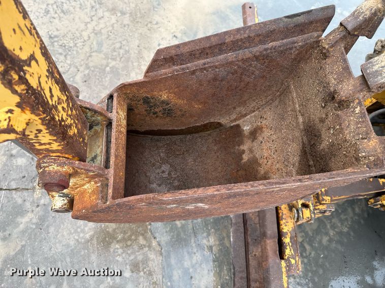 image for item DO0291 1986 Vermeer V-440 trencher