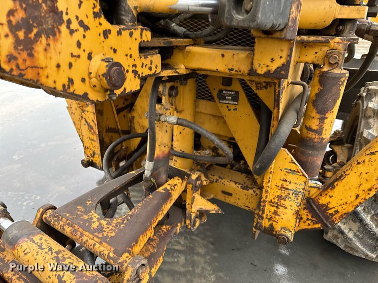 image for item DO0291 1986 Vermeer V-440 trencher