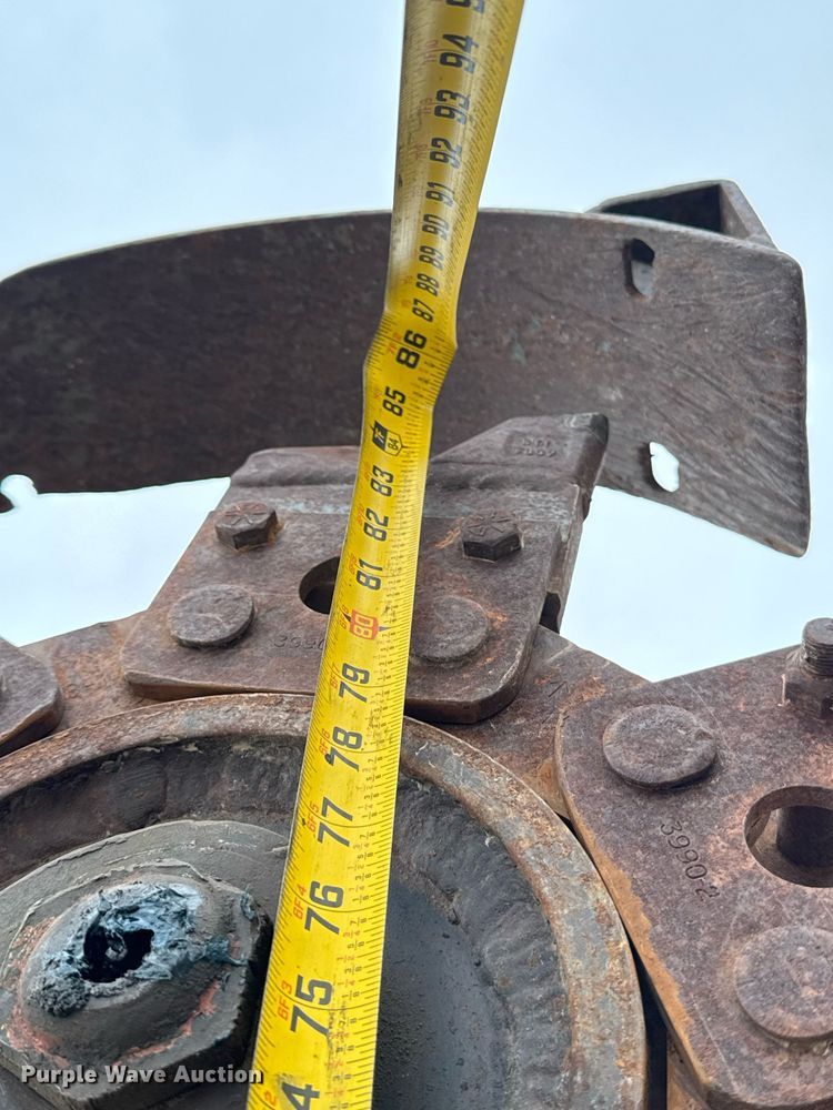 image for item DO0291 1986 Vermeer V-440 trencher