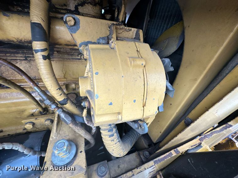 image for item DO0291 1986 Vermeer V-440 trencher