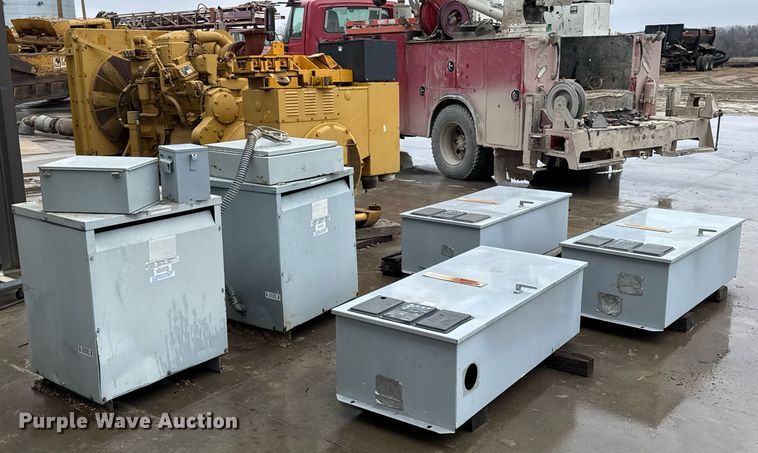 image for item DO0293 Caterpillar D353 Series D generator