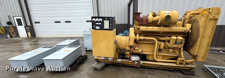 image for item DO0293 Caterpillar D353 Series D generator