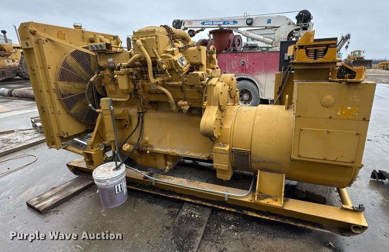 image for item DO0293 Caterpillar D353 Series D generator