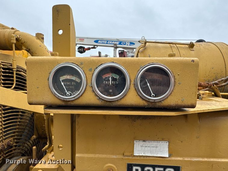image for item DO0293 Caterpillar D353 Series D generator