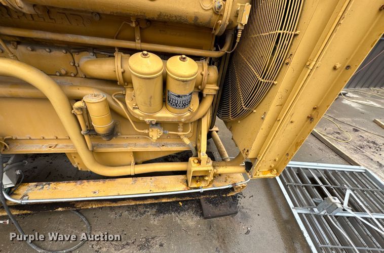 image for item DO0293 Caterpillar D353 Series D generator