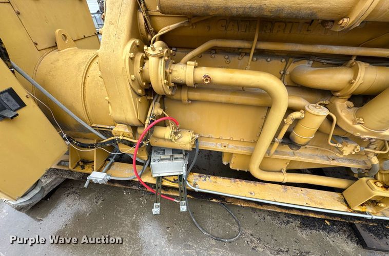 image for item DO0293 Caterpillar D353 Series D generator