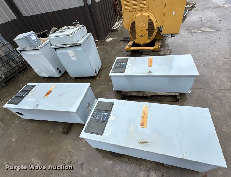 image for item DO0293 Caterpillar D353 Series D generator